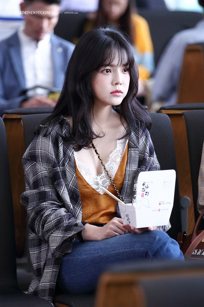 Mina (AOA) tự tử vì bị Jimin bắt nạt chửi rủa suốt 10 năm: Ký ức gây ám ảnh! Ảnh 14