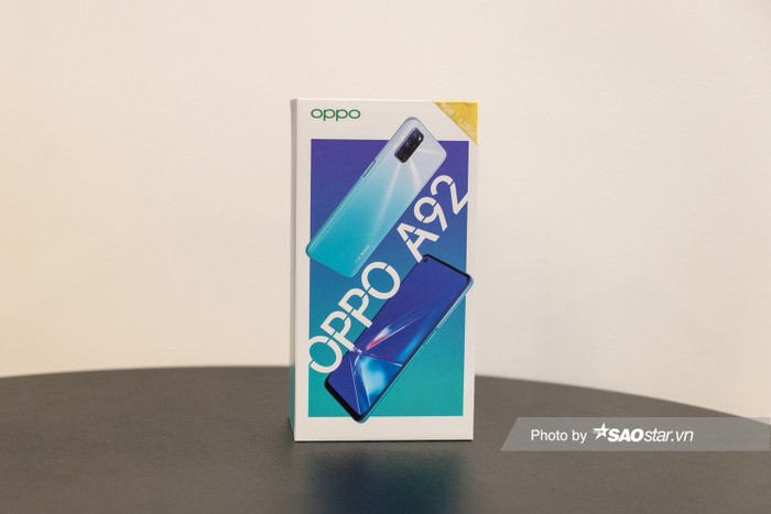 Phiên bản màu mới này được OPPO gọi là 'Tím Cá Tính'.