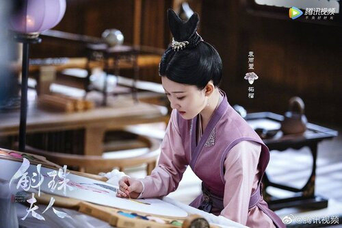 'Hộc Châu Phu Nhân' tung ảnh hậu trường: Tạo hình Dương Mịch giống Triệu Lệ Dĩnh thời 'Sở Kiều truyện', tổ tạo hình kém sáng tạo Ảnh 5