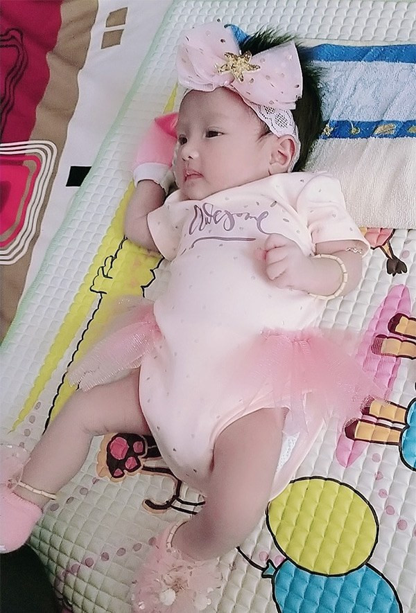 Câu chuyện về 'ông bố' Việt Nam đầu tiên sinh con được lên báo nước ngoài Ảnh 6