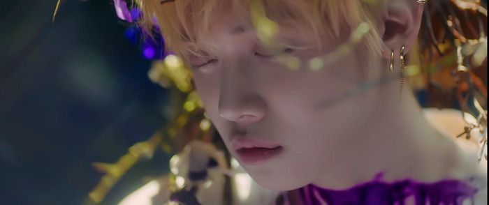10 giả thuyết siêu lôi cuốn của fans về ý nghĩa phía sau MV dài 19 phút của TXT - 'Eternally' Ảnh 12