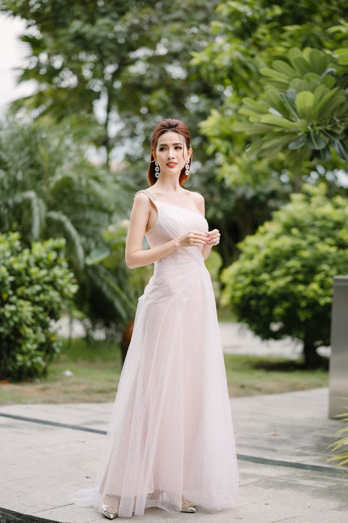 Cô nhận được lời khen về sự tinh tế chọn đồ