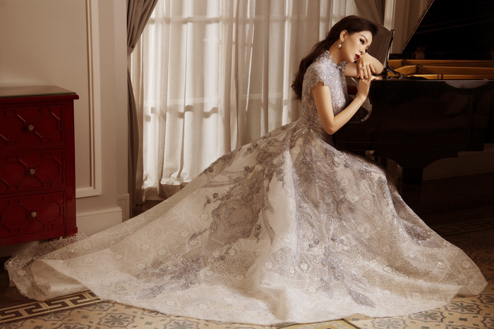 Hoa hậu Khánh Vân, Lệ Quyên diện váy trong suốt, đọ sắc quyến rũ khiến bao người mê man Ảnh 17