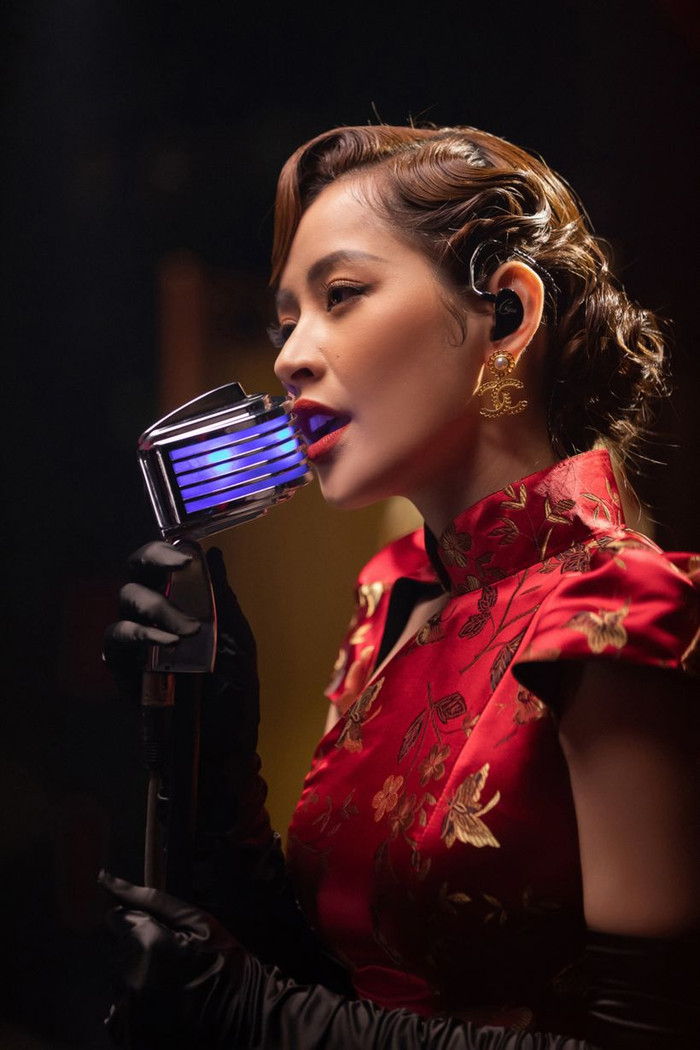 Bất ngờ bị bạn thân 'tố' hát nhép, phản ứng của Chi Pu gây chú ý Ảnh 7