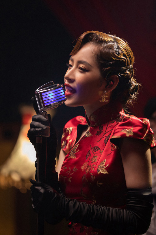 Bất ngờ bị bạn thân 'tố' hát nhép, phản ứng của Chi Pu gây chú ý Ảnh 10