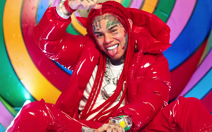 MV của nam rapper tai tiếng từng đấu tố với Ariana Grande thu về lượt like khủng sau ngày đầu ra mắt Ảnh 2