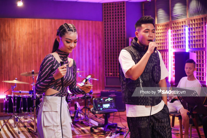 King Of Rap 2020: Pháo kết hợp bùng nổ với Vũ Cát Tường, Lona bắn Rap cùng Phúc Du tranh vé vào Top 5 Ảnh 7