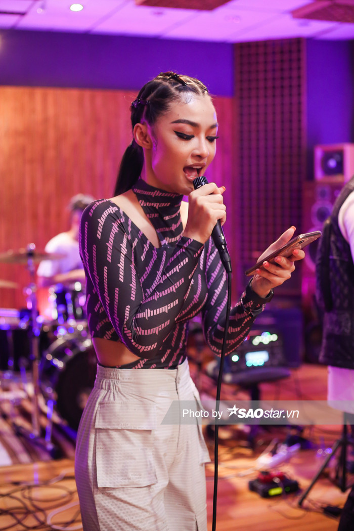 King Of Rap 2020: Pháo kết hợp bùng nổ với Vũ Cát Tường, Lona bắn Rap cùng Phúc Du tranh vé vào Top 5 Ảnh 5