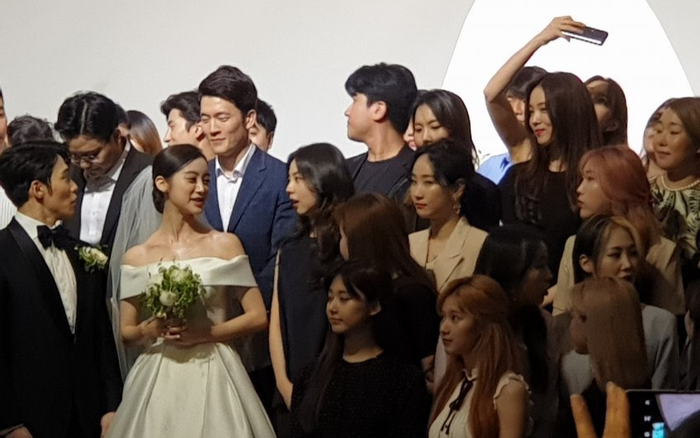 TWICE đọ sắc Wonder Girls tại đám cưới Hyerim và vận động viên Shin Min Chul Ảnh 2