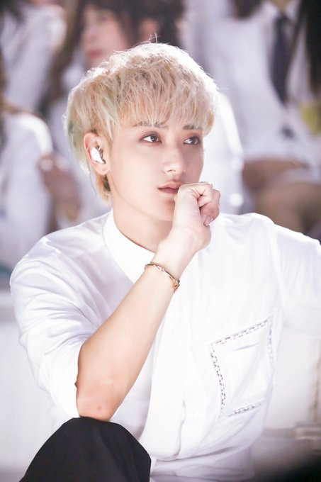 Từ Nghệ Dương lên tiếng sau khi mất suất debut với BonBon Girls 303, Hoàng Tử Thao ra sức ủng hộ tinh thần Ảnh 17