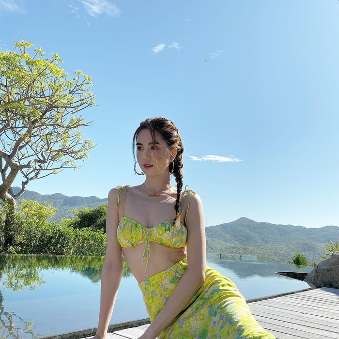 Diện bikini khoe thân hình 'có da có thịt' Ngọc Trinh lại lộ khuyết điểm khó ai ngờ Ảnh 7