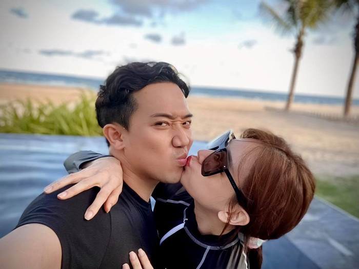 Trước đó, anh đã cùng vợ đón tuổi mới của cô tại một khu nghỉ dưỡng cao cấp.