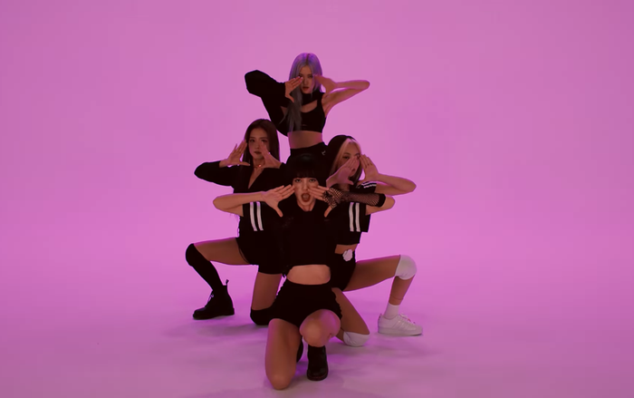 BlackPink mất #1 trending Việt Nam vào tay Sơn Tùng M-TP, nhưng fan khoan hãy buồn vì có quà 'siêu xịn' đây! Ảnh 2