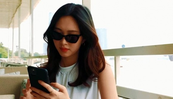 Hiếm hoi mới thấy Đặng Thu Thảo chủ động đăng ảnh chồng, lại còn tương tác cực 'tình' Ảnh 7