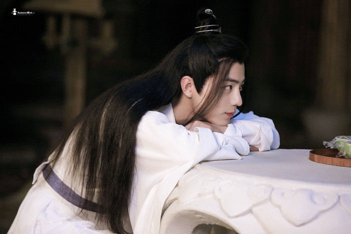 Tiêu Chiến sẽ lội ngược dòng sau cú ngã bởi 'Cây chổi vàng' như thế nào? Ảnh 21