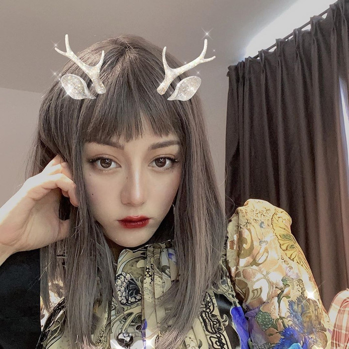 Địch Lệ Nhiệt Ba được khen xinh như búp bê với ảnh selfie mới nhất Ảnh 8