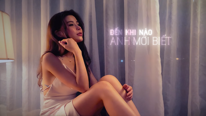 Trần Ngọc Ánh cover Em bỏ hút thuốc chưa, một mình 'cân' 2 vai Bích Phương - traitimtrongvang Ảnh 8