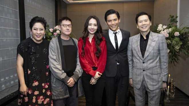 Sau tin đồn bất hòa trong tình cảm, mẹ chồng của Quách Bích Đình đăng bài viết 'triết lý' tình yêu Ảnh 5