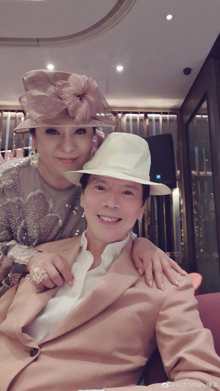Sau tin đồn bất hòa trong tình cảm, mẹ chồng của Quách Bích Đình đăng bài viết 'triết lý' tình yêu Ảnh 17