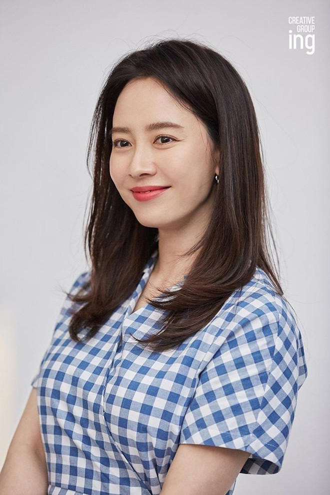'Mợ Ngố' Song Ji Hyo: Hack tuổi thần sầu mặc dù đã ở ngưỡng 40 Ảnh 4