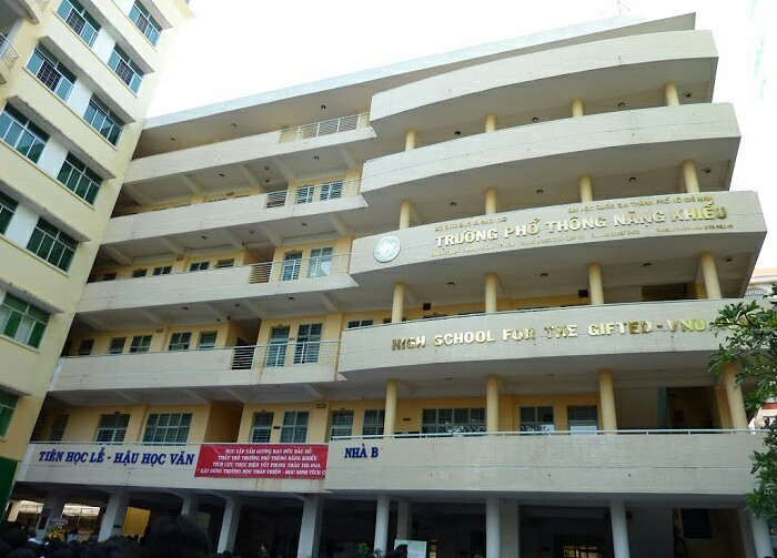 Trường Phổ thông năng khiếu – ĐH Quốc gia TP. HCM