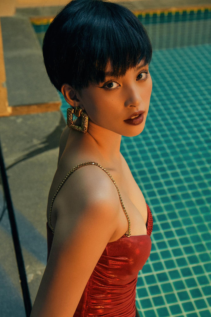 Tiểu Vy xứng danh đệ nhất 'nữ hoàng lookbook' với 1001 khoảnh khắc bắn ảnh khiến fan 'lịm tim' Ảnh 35