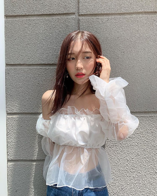 Tạm biệt eo 53, Han Sara khoe số đo mới thách thức hội chị em mỹ nhân Việt Ảnh 5