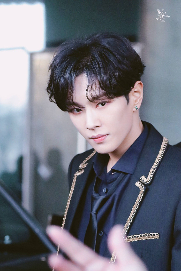 8 idol K-Pop 'vạn người mê' debut từ các chương trình sinh tồn của Trung Quốc Ảnh 15