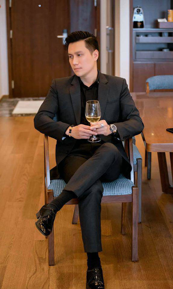 Nhan sắc Việt Anh lên xuống thất thường sau ly hôn, vợ cũ ngày càng đẹp lên trông thấy Ảnh 8