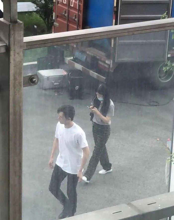 'Thân ái chí ái': Hai diễn viên chính có bị mờ nhạt khi Lý Hiện - Dương Tử xuất hiện với vai trò cameo? Ảnh 7