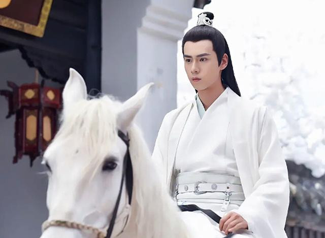 'Thân ái chí ái': Hai diễn viên chính có bị mờ nhạt khi Lý Hiện - Dương Tử xuất hiện với vai trò cameo? Ảnh 15