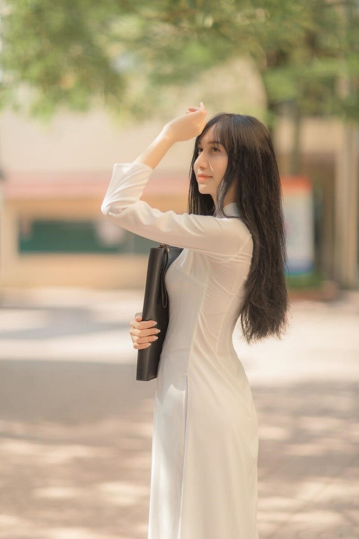 Lynk Lee makeup kiểu Tây, dân mạng khen xinh nhưng hơi 'dừ' Ảnh 4