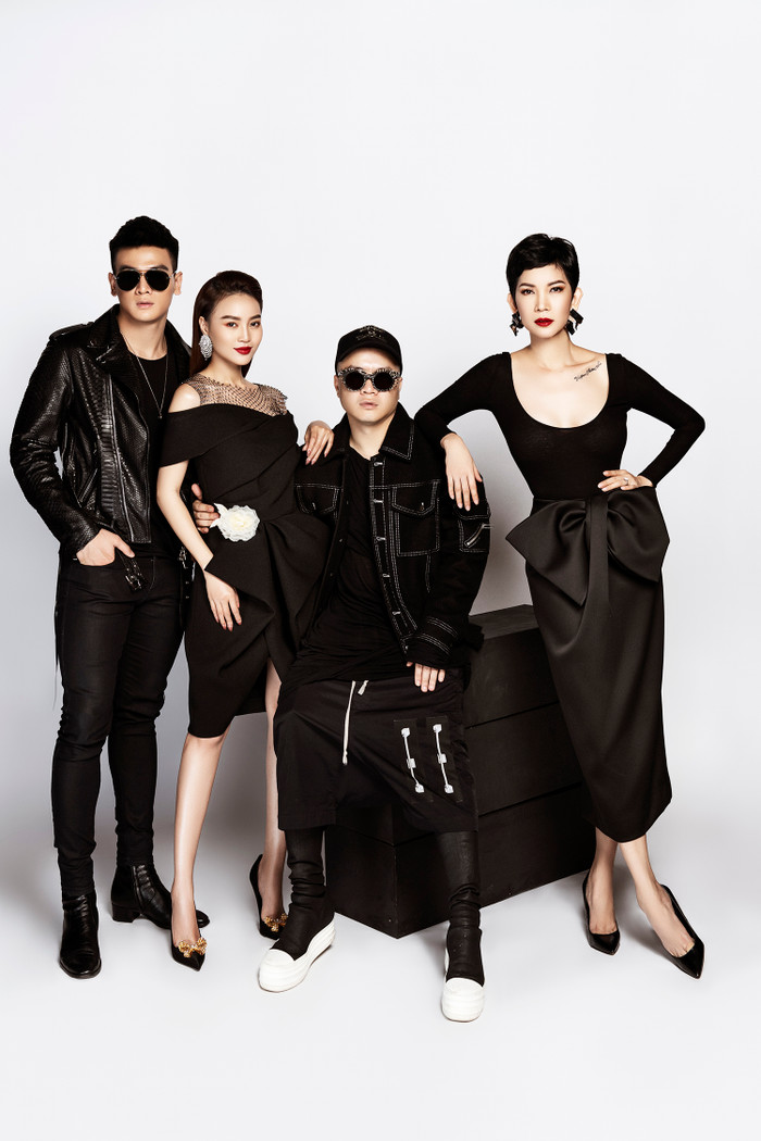 Lần đầu lấn sân thời trang, Ninh Dương Lan Ngọc diện đầm đen đầy kiêu sa, tuyển model Ảnh 3