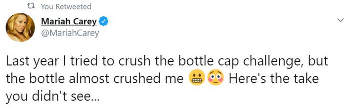 'Năm vừa rồi tôi đã thực hiện thử thách thổi bay nắp chai. Nhưng trong quá trình thực hiện thì cái chai suýt nữa đã đè bẹp tôi rồi. Đây là cảnh quay chứng minh được điều đó mà các bạn chưa được xem.' - Mariah bày tỏ.
