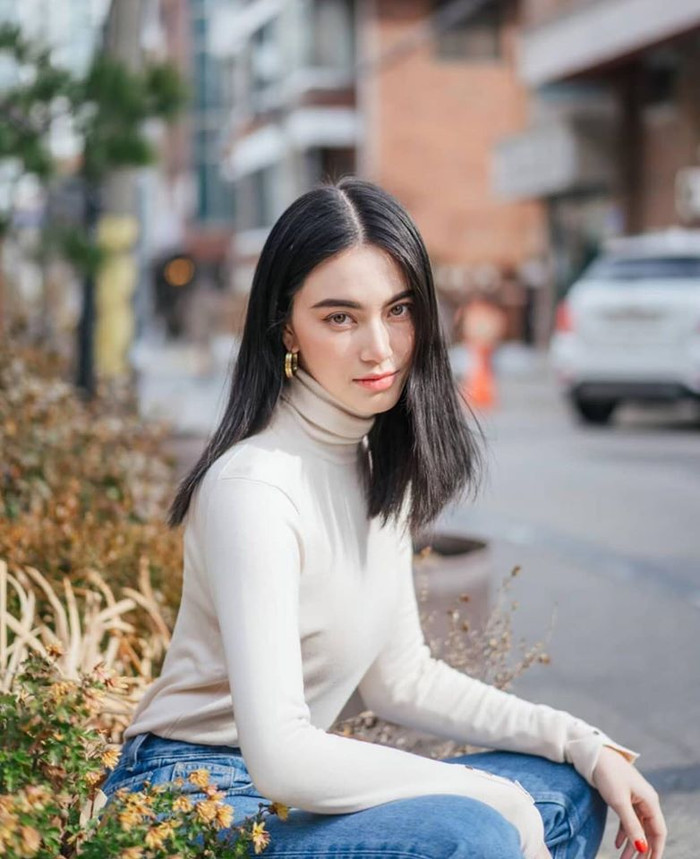 Nhan sắc khác biệt của các mỹ nhân Thái khi cắt tóc ngắn: Jooy Warattaya hack tuổi, Kimmy Kimberley quyến rũ, Mai Davika cuốn hút Ảnh 10