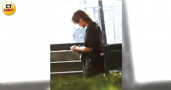 La Chí Tường lần đầu lộ diện sau 'sóng gió' chia tay với biểu cảm gây chú ý Ảnh 7