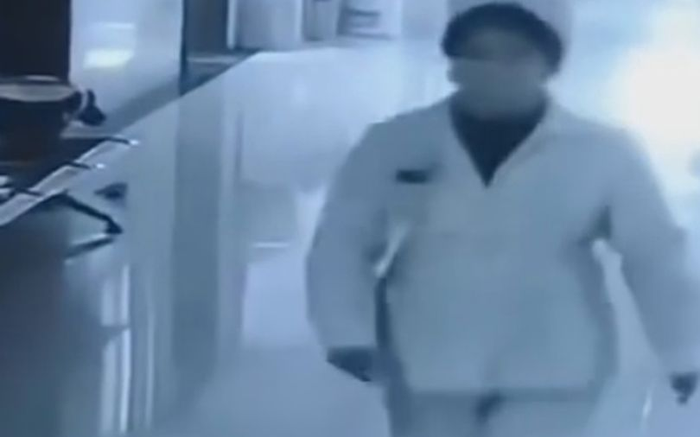 Người phụ nữ giả làm y tá vào bệnh viện bắt cóc trẻ em Ảnh 2