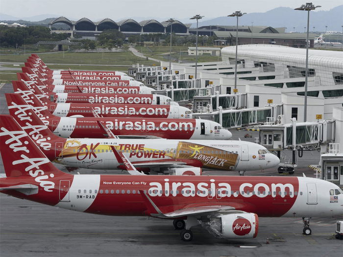 AirAsia đã gửi thông báo tới các ngân hàng Malaysia để tìm cách vay 1 tỷ ringgit vào tháng 5. (Ảnh: AP)