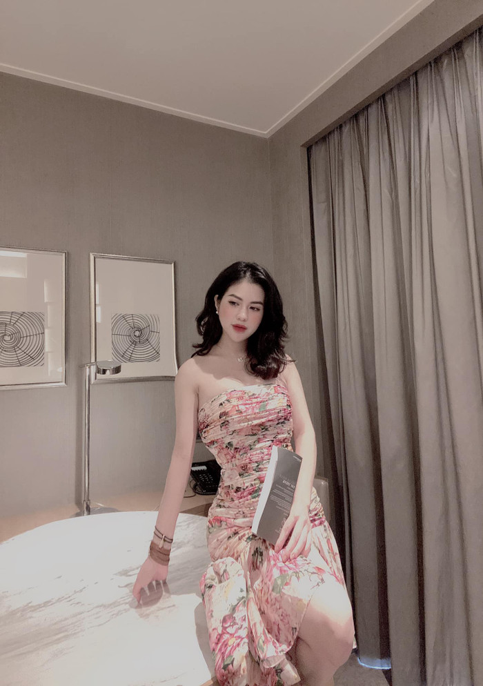 Hương Trần thích thú khi chồng cũ Việt Anh bị chê ngày càng 'xuống sắc'