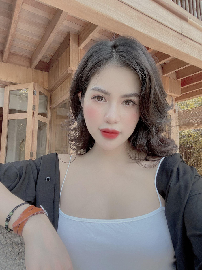 Nhiều người cũng công nhận cô 'đẹp hơn khi không thuộc về ai'