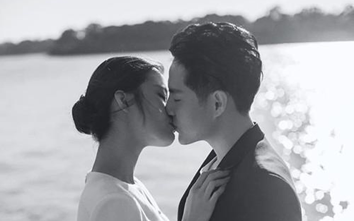 Bạn còn nhớ: Cách đây đúng một năm, cặp đôi Đông Nhi - Ông Cao Thắng khiến showbiz chấn động chỉ với một bức ảnh? Ảnh 2