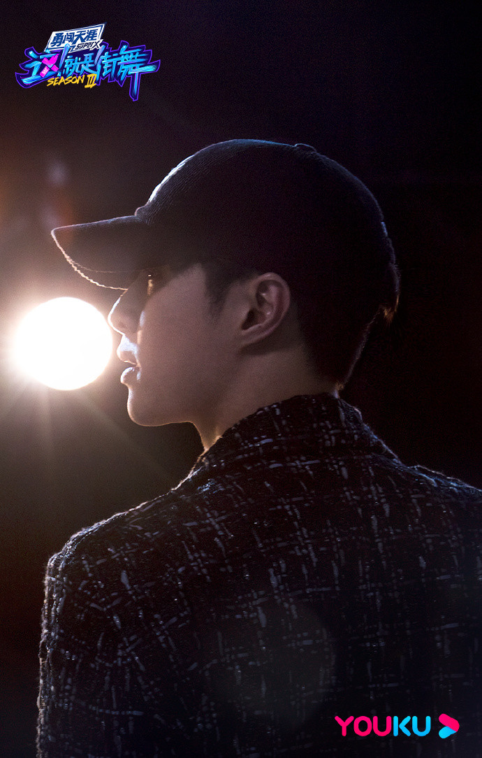 Trương Nghệ Hưng