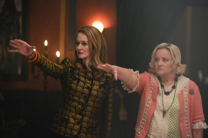 'Chilling Adventures of Sabrina' chính thức bị Netflix khai tử sau 4 mùa Ảnh 12