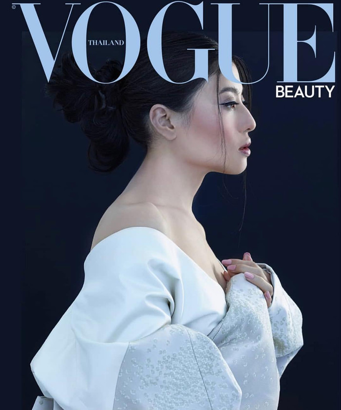 Nhan sắc góc cạnh, lạnh lùng của công chúa trên tờ Vogue Beauty&nbsp;