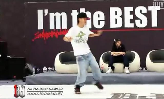 'Bước nhảy đường phố 3': Câu nói của Vương Nhất Bác nhận được sự hưởng ứng cũng như lời khen của thí sinh Ảnh 18