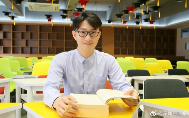 Trước kỳ thi đại học căng thẳng, thầy giáo tự tay làm 'bánh mì trí nhớ' để tặng học trò Ảnh 2