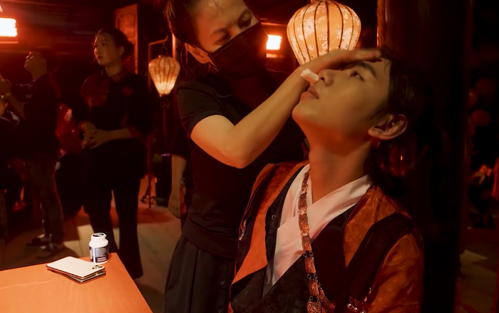 K-ICM liên tục chảy máu cam trên trường quay: Dù có không thích cũng đừng bao giờ phủ nhận nỗ lực của chàng trai này! Ảnh 2