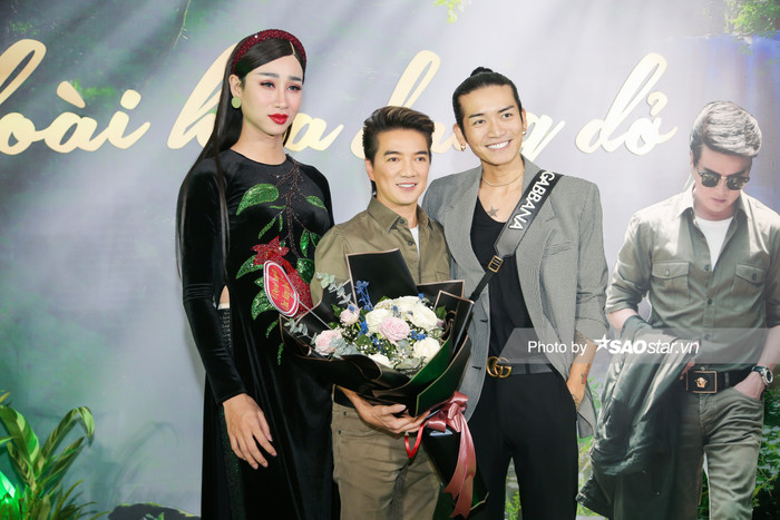 Hải Triều, BB Trần.