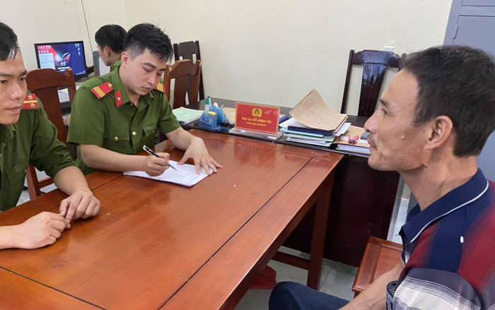 Mâu thuẫn khi tham gia giao thông, một người đàn ông nổ súng vào đám đông Ảnh 2