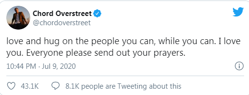 Dàn cast Glee cùng cầu nguyện sau khi nữ tài tử Naya Rivera mất tích giữa hồ Ảnh 12